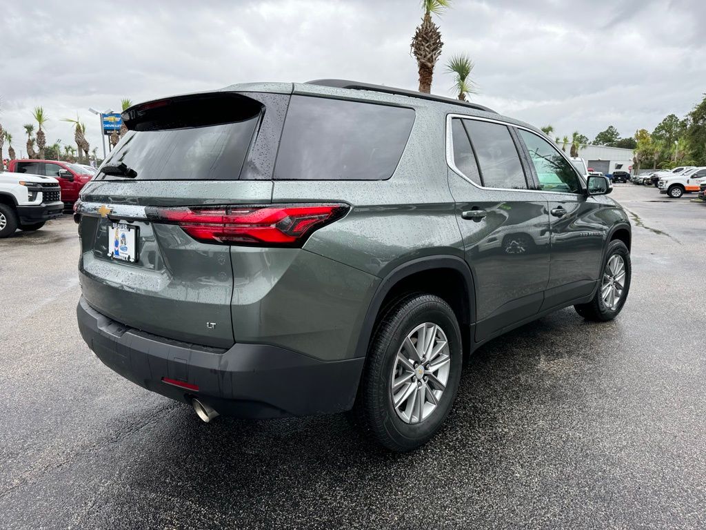 2023 Chevrolet Traverse LT 8