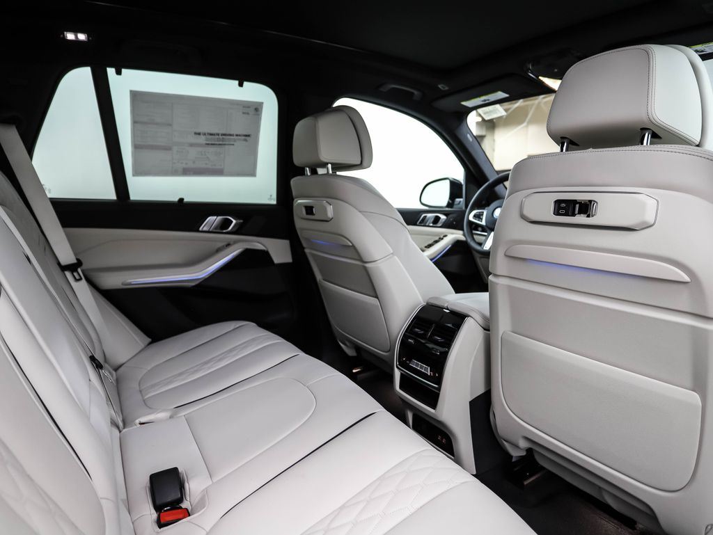 2026 BMW X5 xDrive50e 25