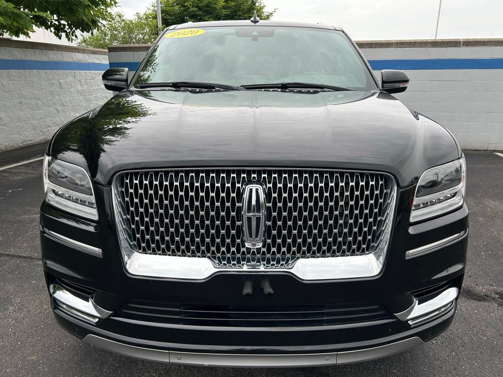 Thumbnail: 2020 Lincoln Navigator - 8