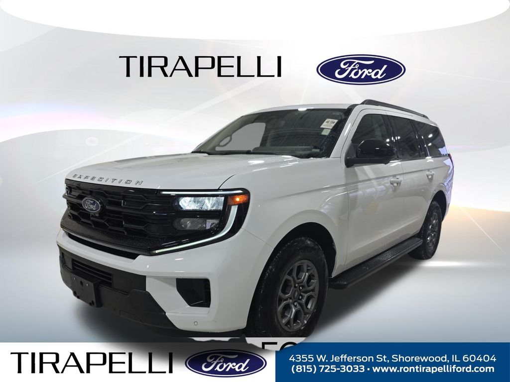 2025 Ford Expedition Active 4WD
