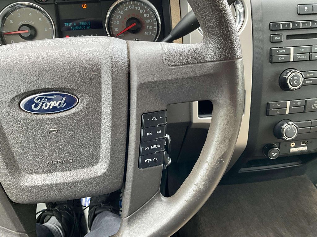 Used 2010 Black Ford XLT image 12