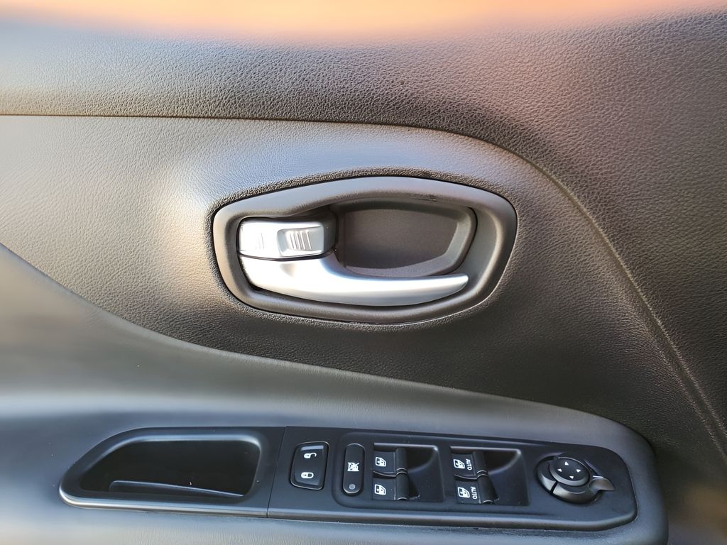 Used Car 2017 Jeep Renegade  Trailhawk For Sale Under $15,000 In Austin, Texas