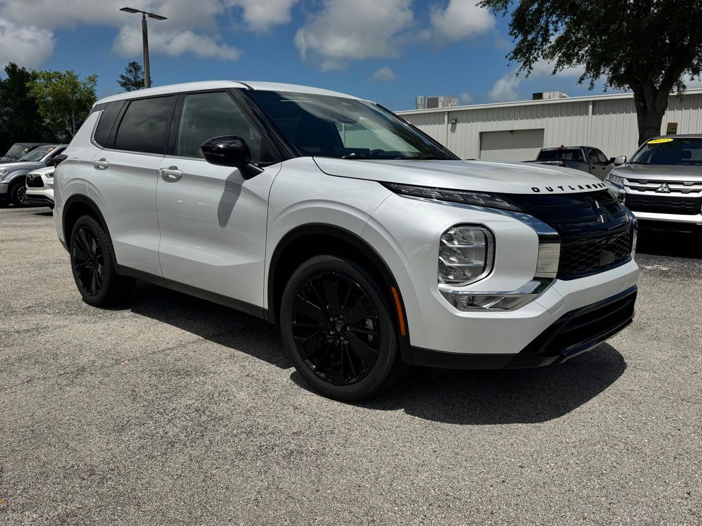 New 2026 Mitsubishi Outlander SUV