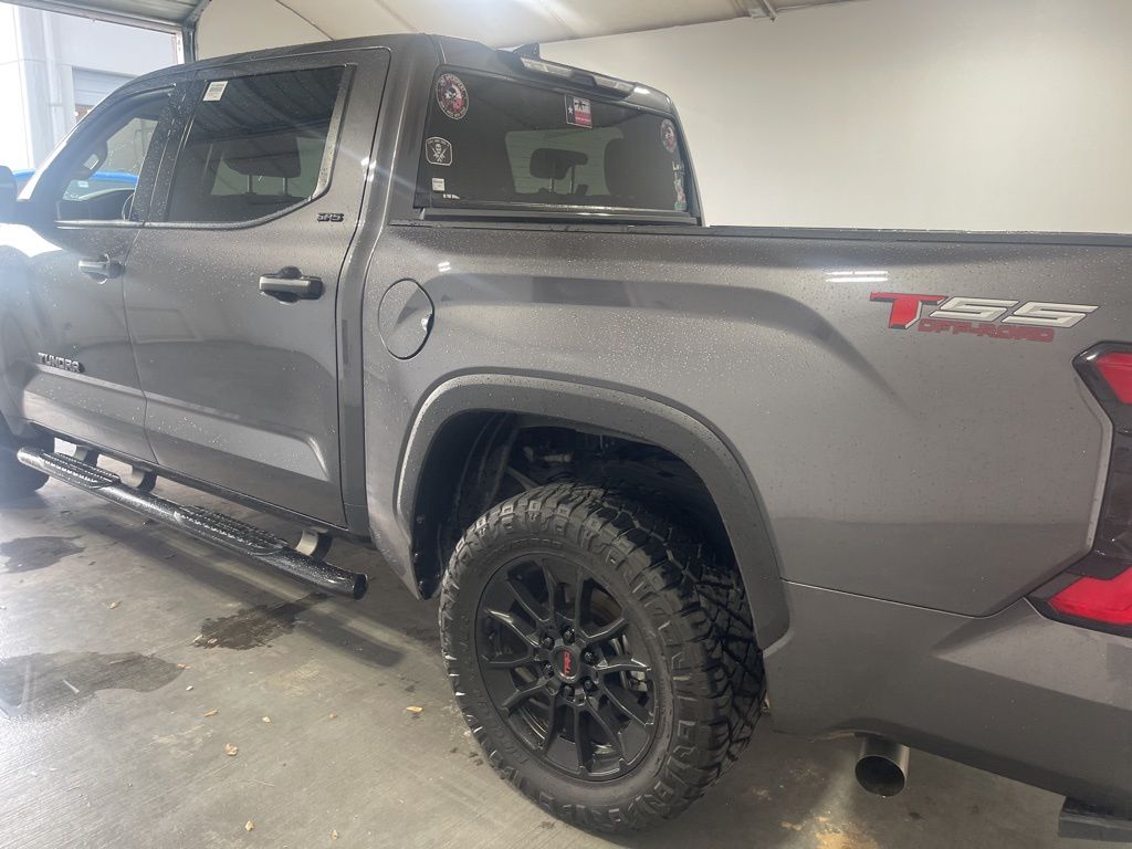 2022 Toyota Tundra SR5 4