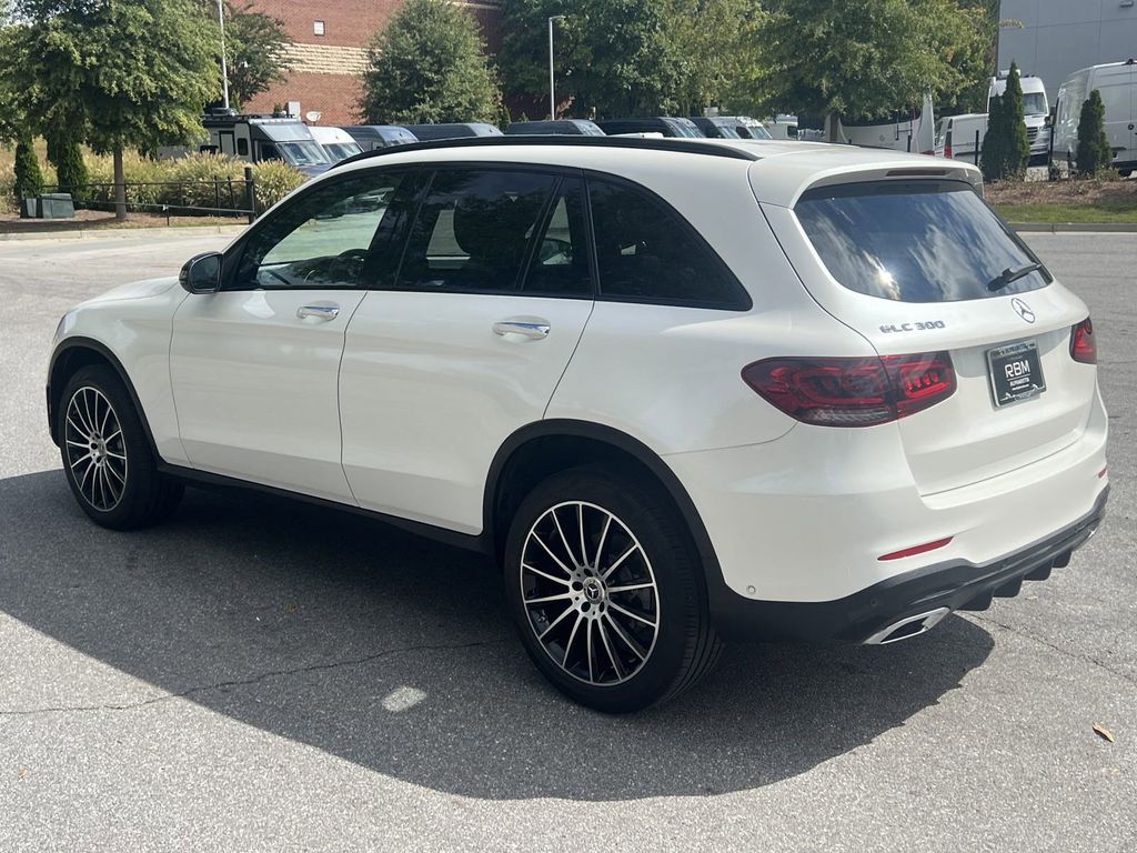 2022 Mercedes-Benz GLC GLC 300 6