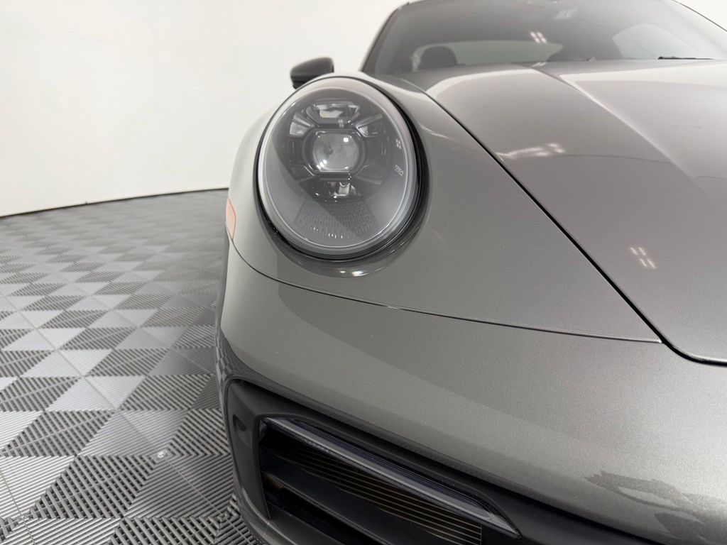 Thumbnail: 2024 Porsche 911 - 9
