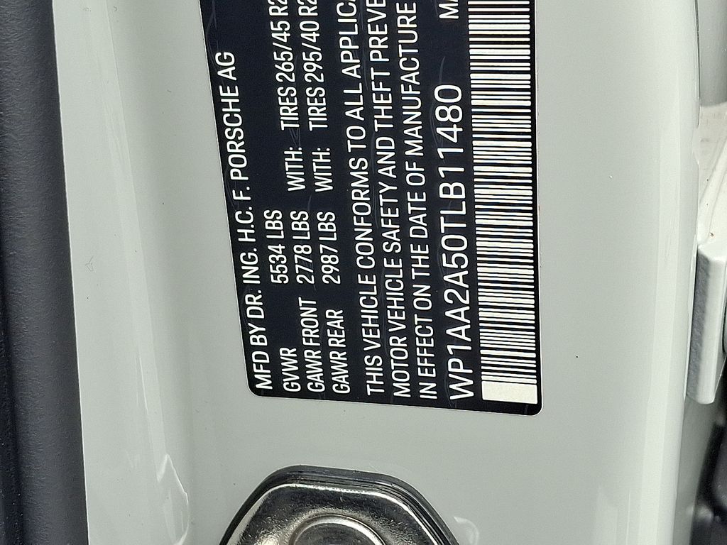 Thumbnail: 2026 Porsche Macan - 26