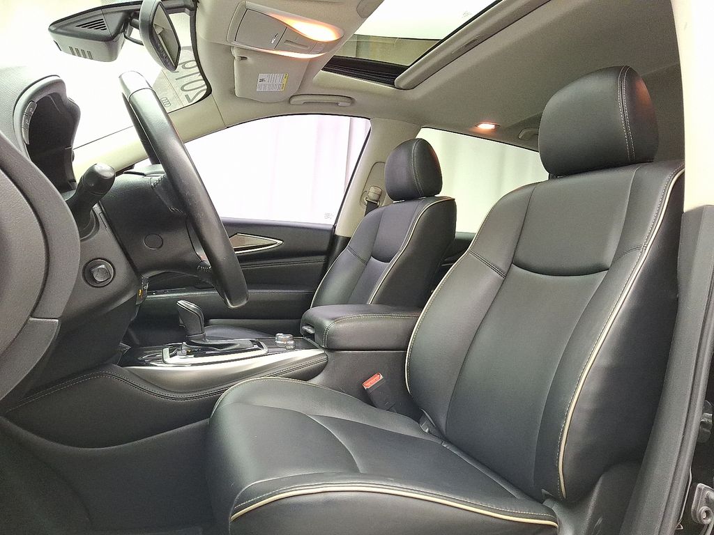 Thumbnail: 2019 INFINITI QX60 - 12