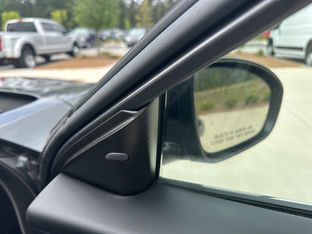 2024 Gun Metallic Nissan Altima 2.5 SR FWD Sedan