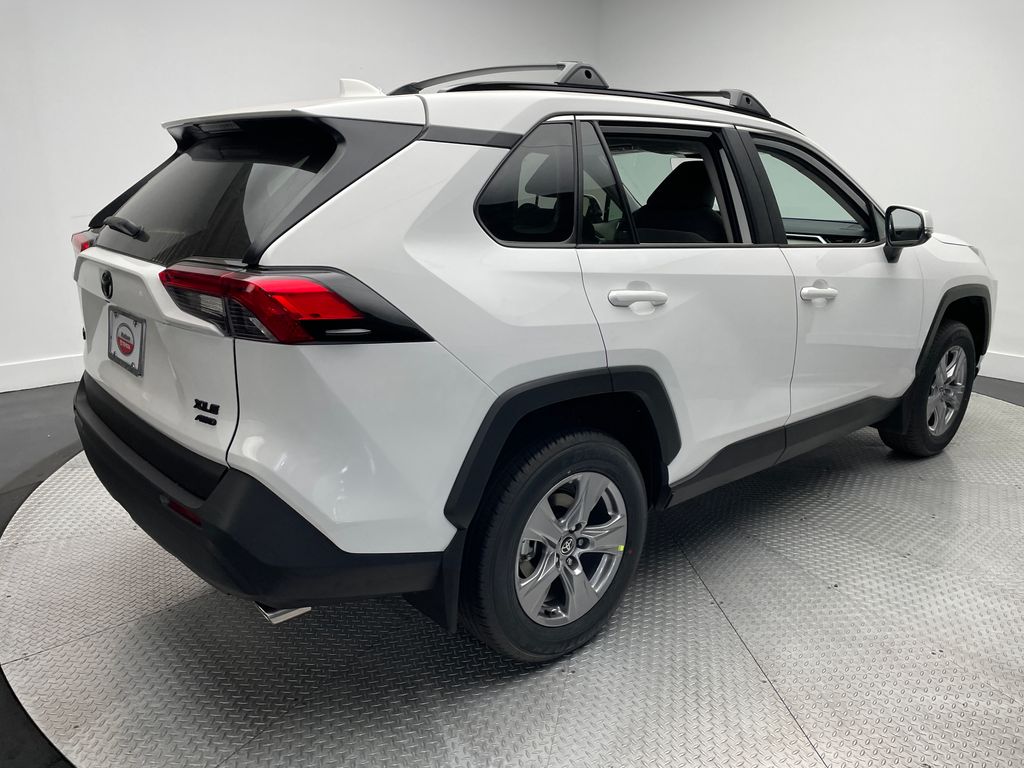 Thumbnail: 2025 Toyota RAV4 - 5