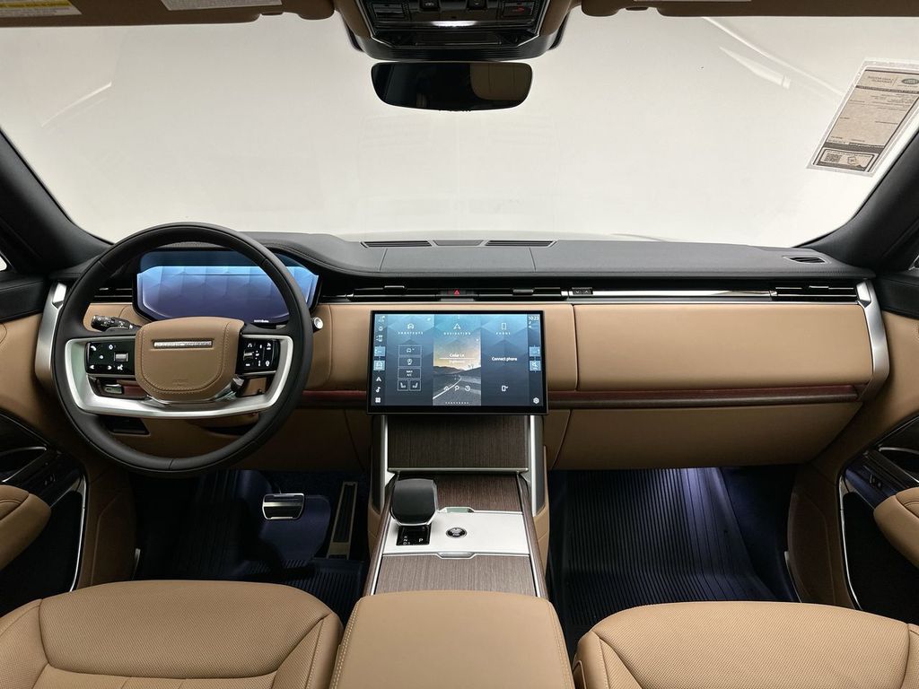 Thumbnail: 2026 Land Rover Range Rover - 8