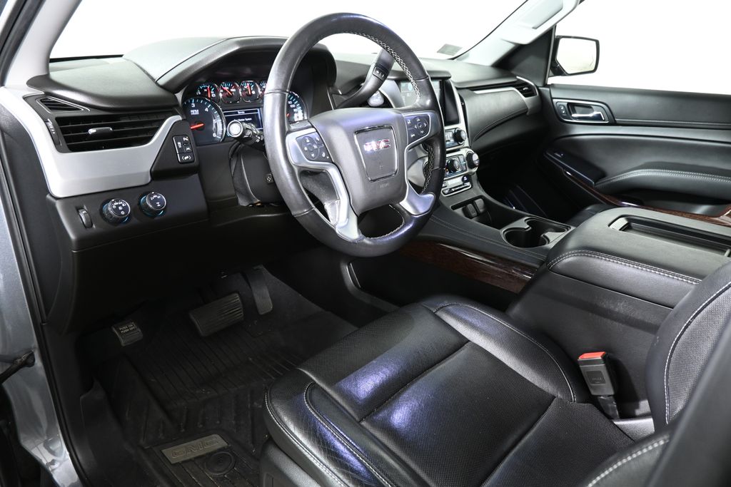 Thumbnail: 2019 GMC Yukon XL - 4