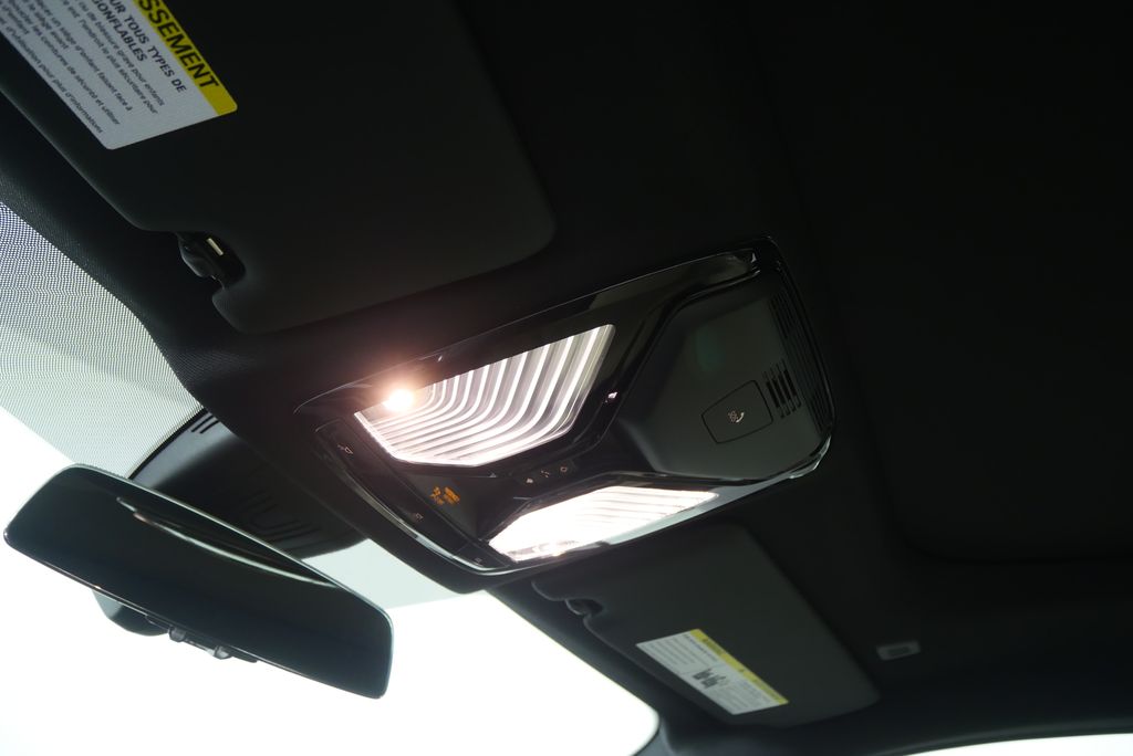 Thumbnail: 2026 BMW 4 Series - 16