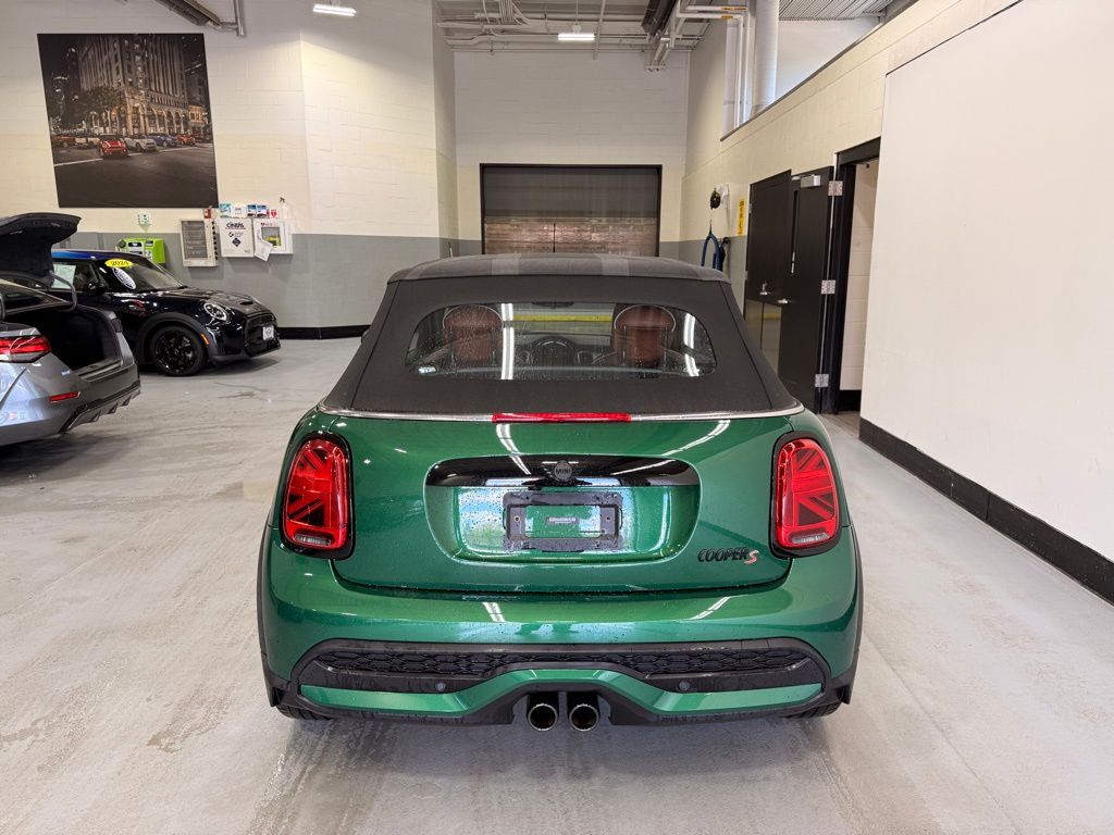 Thumbnail: 2022 MINI Cooper - 4