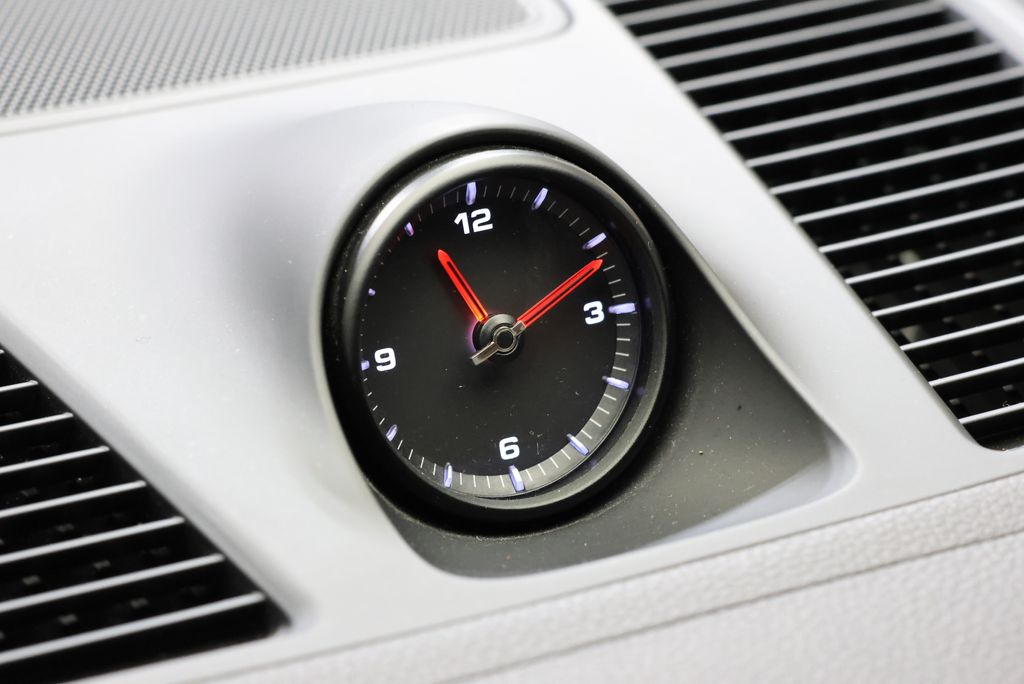 Thumbnail: 2023 Porsche Cayenne - 15