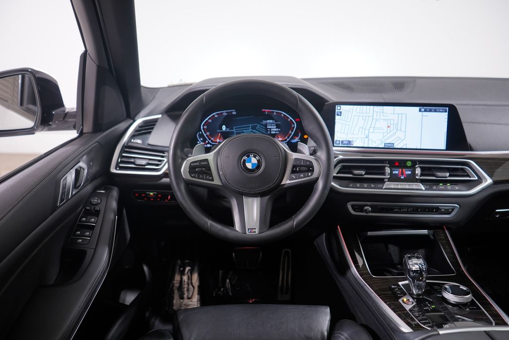 Thumbnail: 2020 BMW X5 - 11