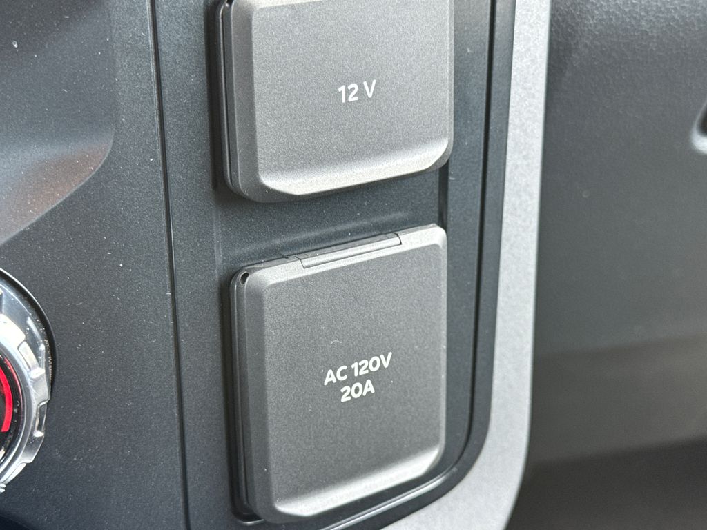 New 2026 Silver Ford XLT image 37