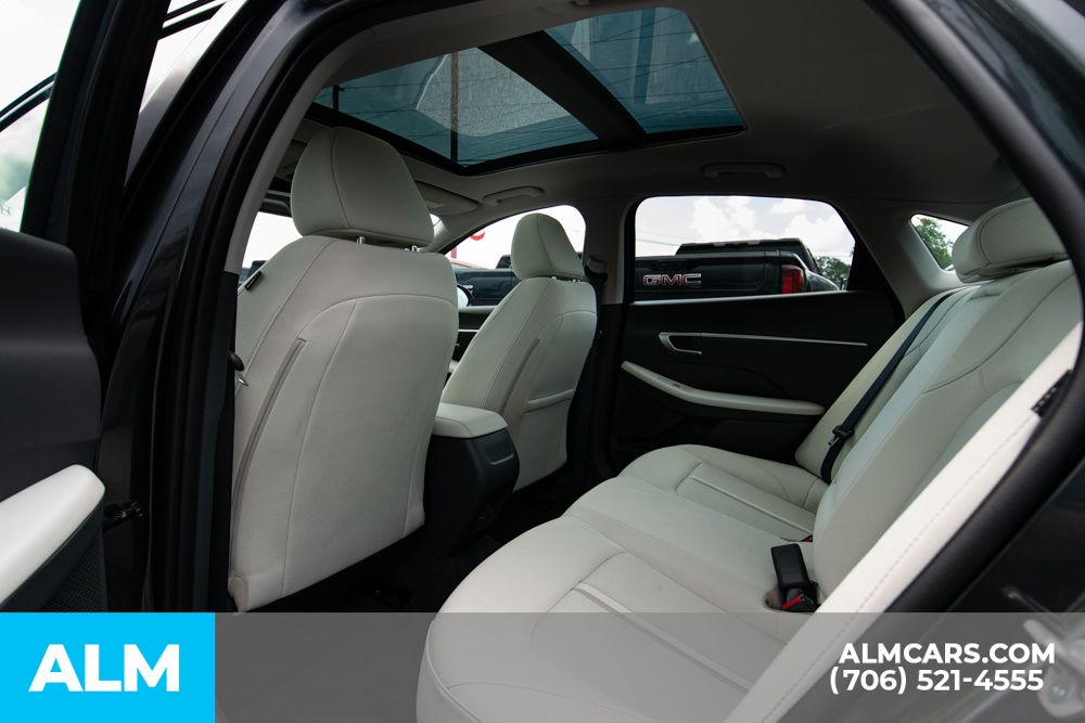 2025 Hyundai Sonata SEL Convenience photo 11