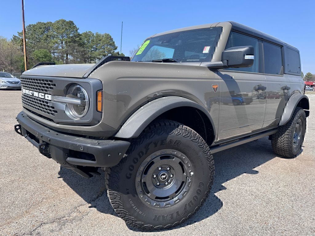 Gray 2025 Ford Bronco Badlands 4-Door 4WD SUV / Crossover Four-Wheel Drive Automatic
