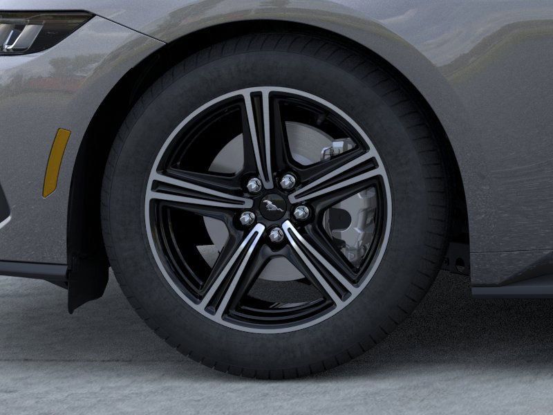 2025 Ford Mustang EcoBoost photo
