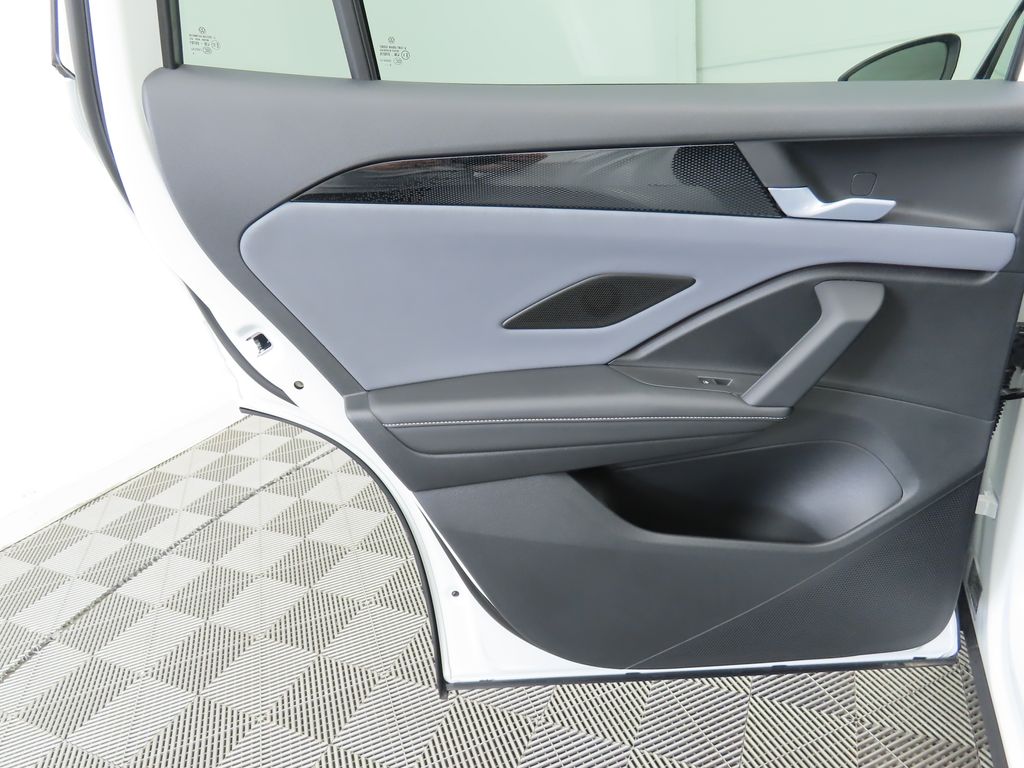 Thumbnail: 2025 Volkswagen Tiguan - 27