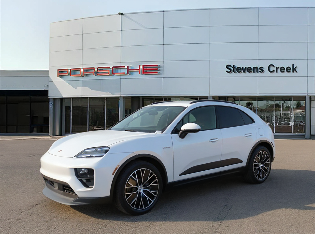 Thumbnail: 2026 Porsche Macan - 1