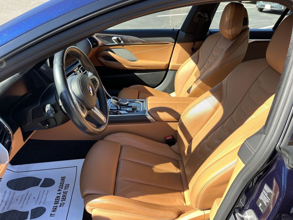 Thumbnail: 2022 BMW 8 Series - 11
