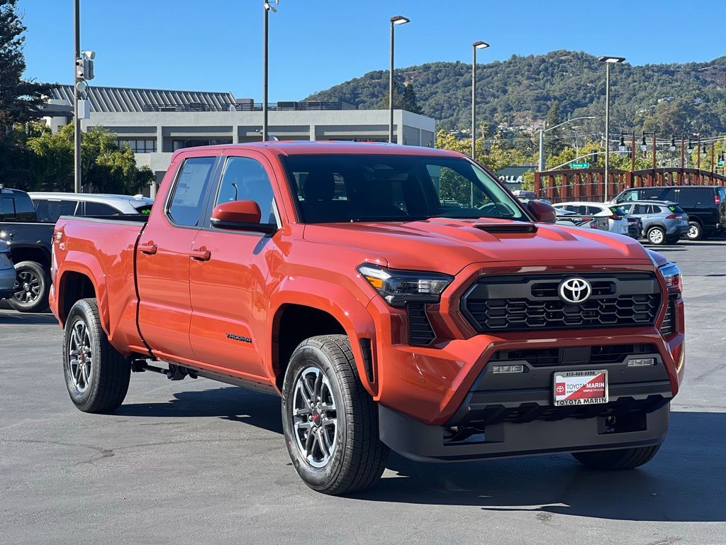 2025 Toyota Tacoma TRD Sport Double Cab photo 2