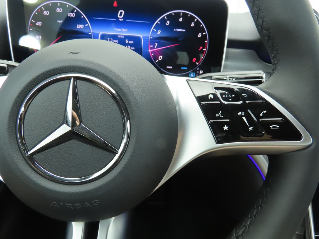 Thumbnail: 2025 Mercedes-Benz C-Class - 12