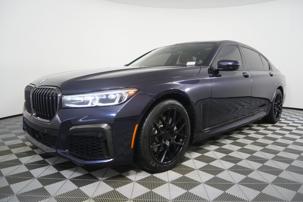 Thumbnail: 2022 BMW 7 Series - 7