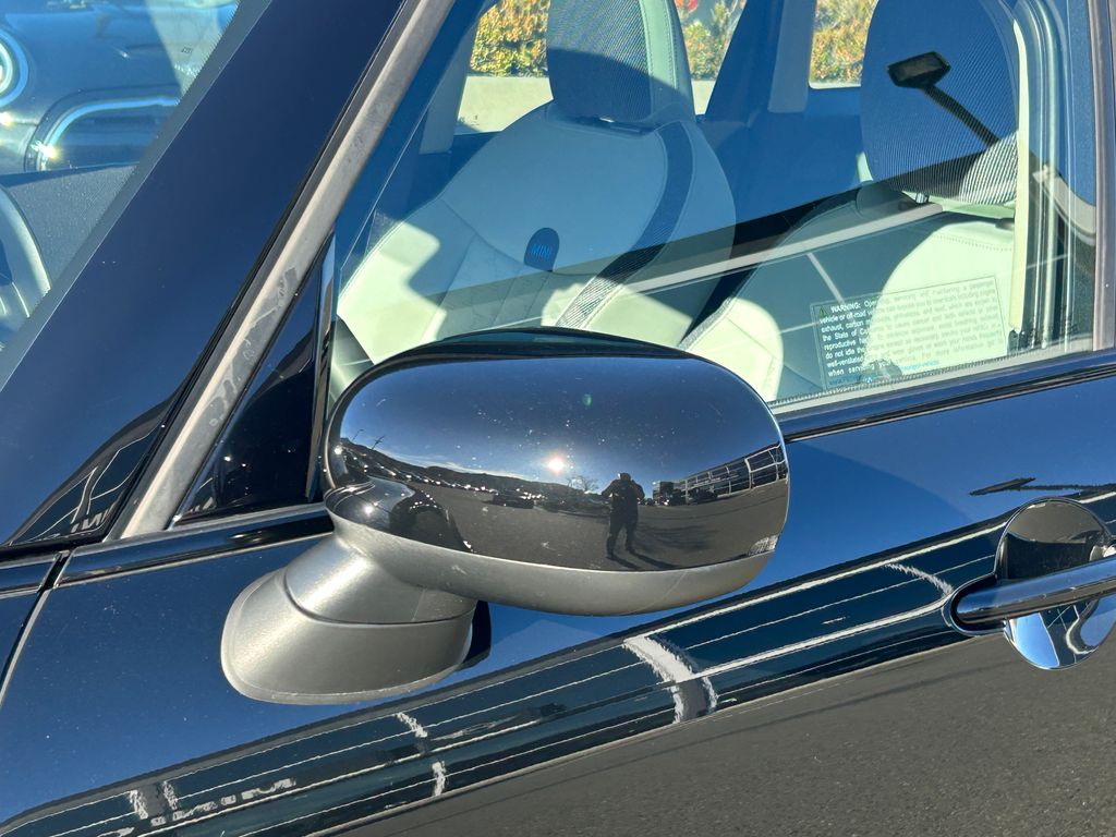 Thumbnail: 2025 MINI Cooper - 10