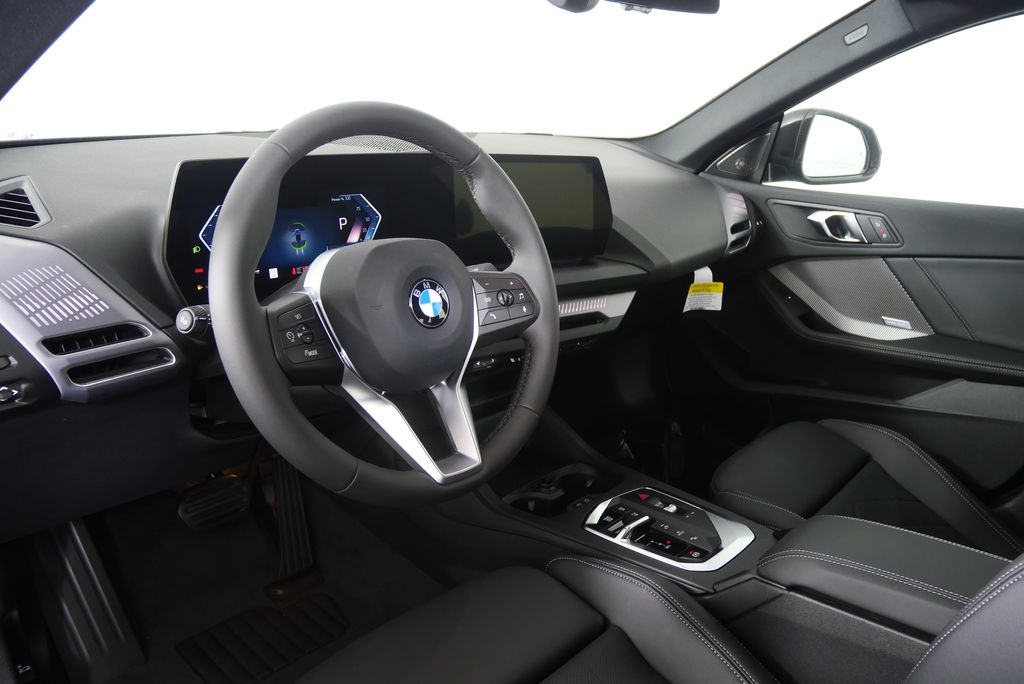 Thumbnail: 2026 BMW 2 Series - 12