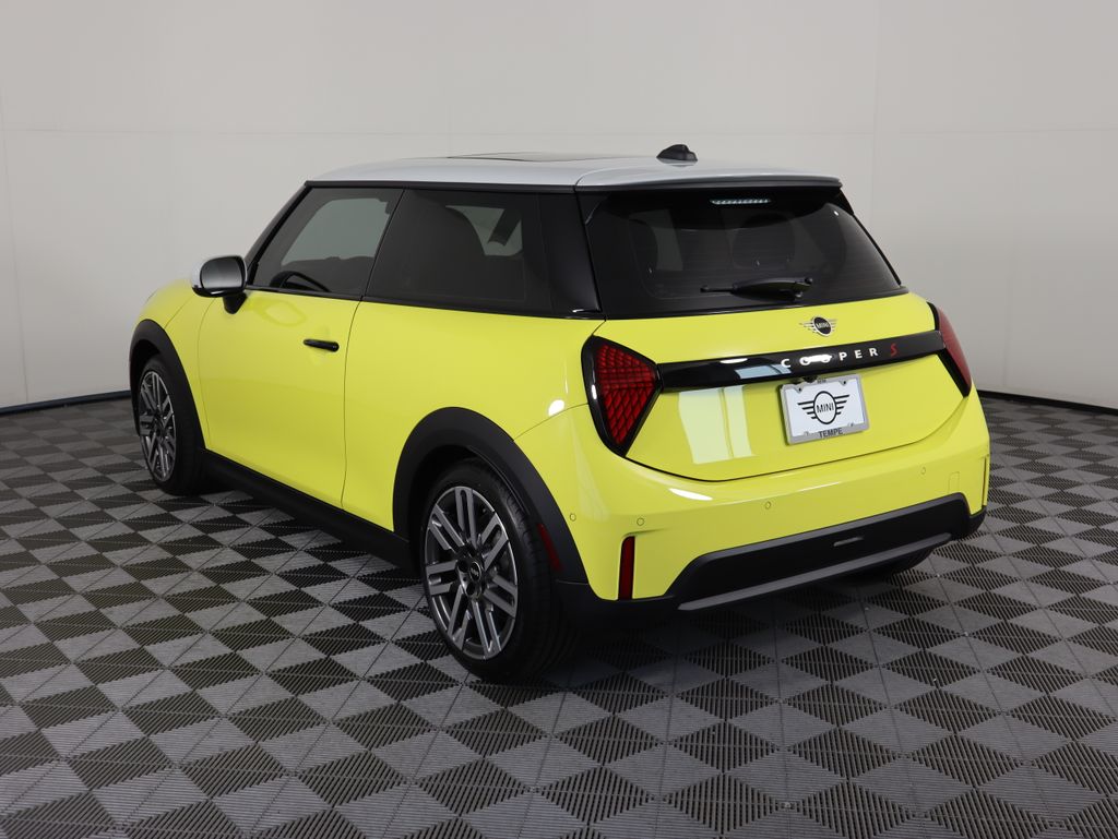 2025 MINI Cooper S 7