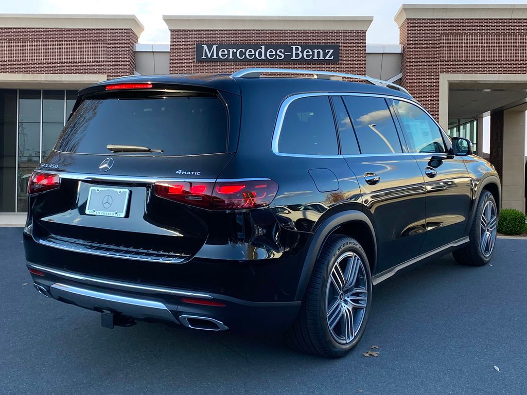 2025 Mercedes-Benz GLS 450 4MATIC 5