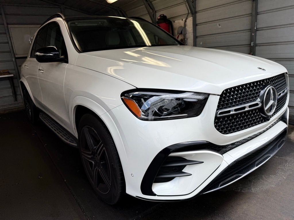 Thumbnail: 2024 Mercedes-Benz GLE - 2