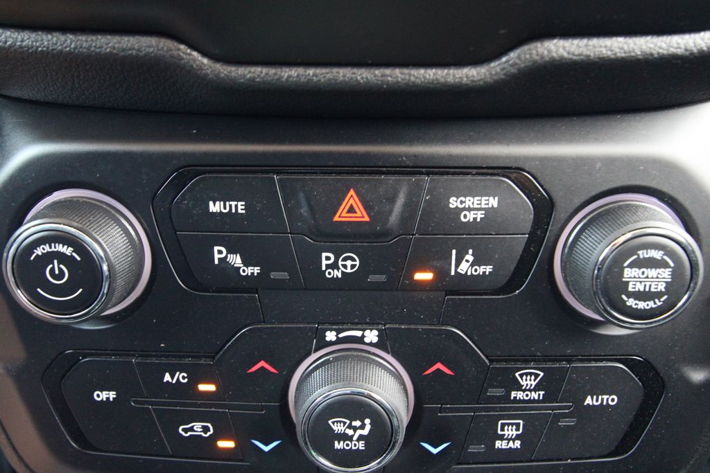 Used 2021 Jeep Renegade SUV