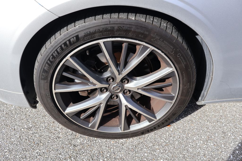 Thumbnail: 2018 Volvo S90 - 4