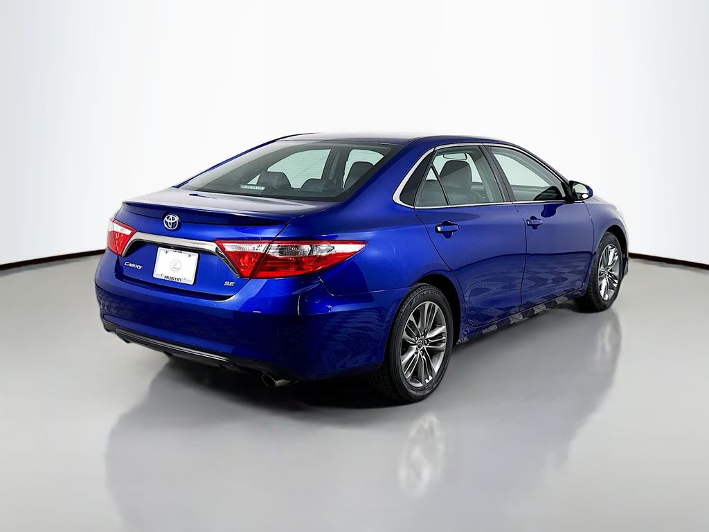 Thumbnail: 2015 Toyota Camry - 5