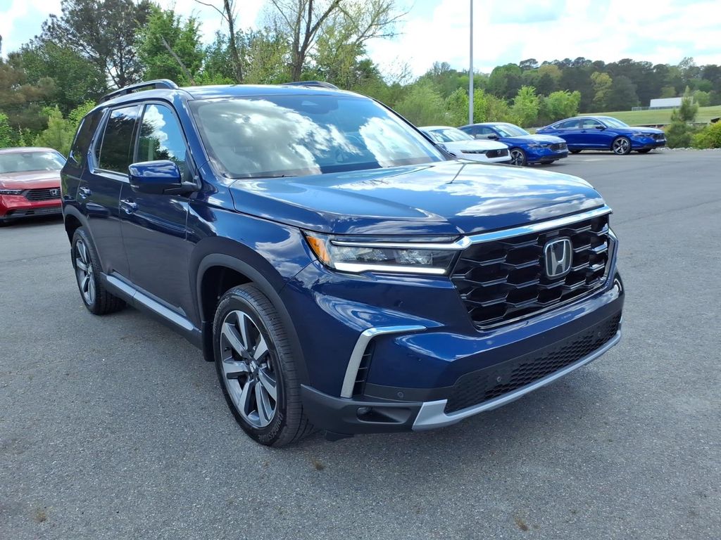 Black (Obsidian Blue Pearl) 2025 Honda Pilot Touring AWD SUV / Crossover All-Wheel Drive Automatic