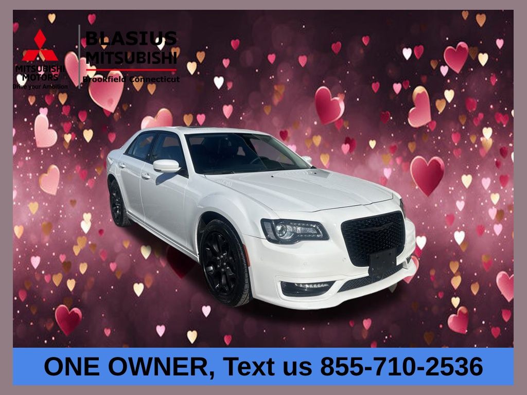 2023 Chrysler 300 Touring L AWD