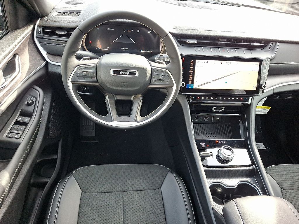 New 2026 Jeep Grand Cherokee SUV