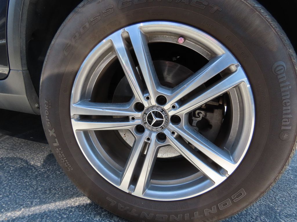 2021 Mercedes-Benz GLC 300 15