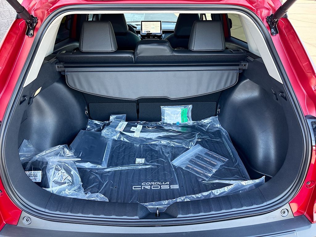 Thumbnail: 2026 Toyota Corolla Cross - 28