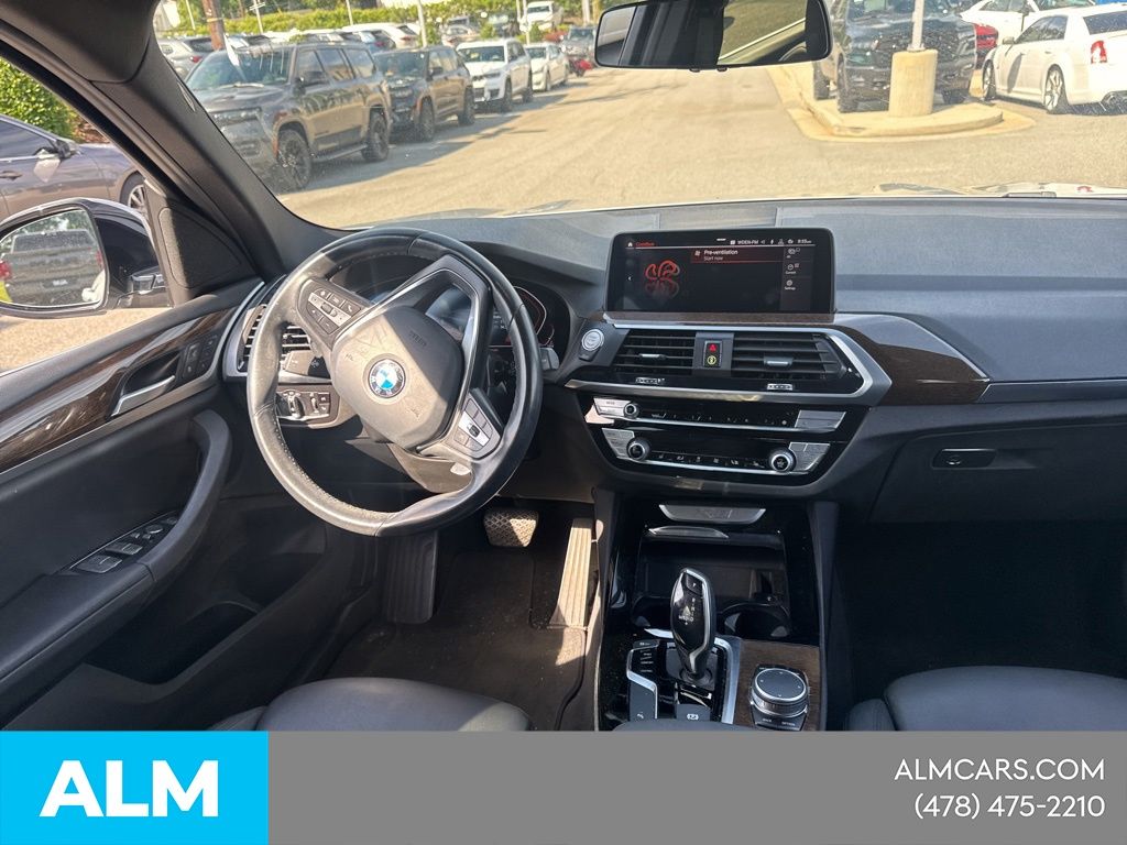 Used 2020 Silver BMW sDrive30i image 10