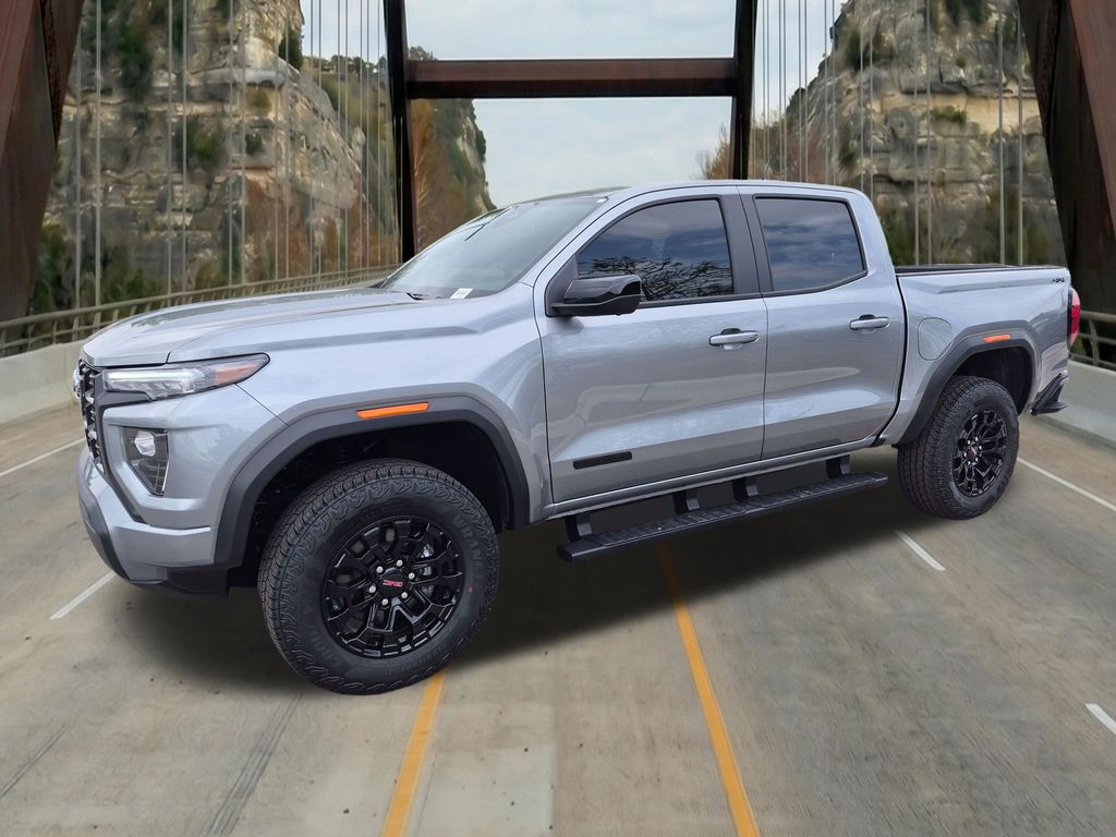 View vehicle photo 4