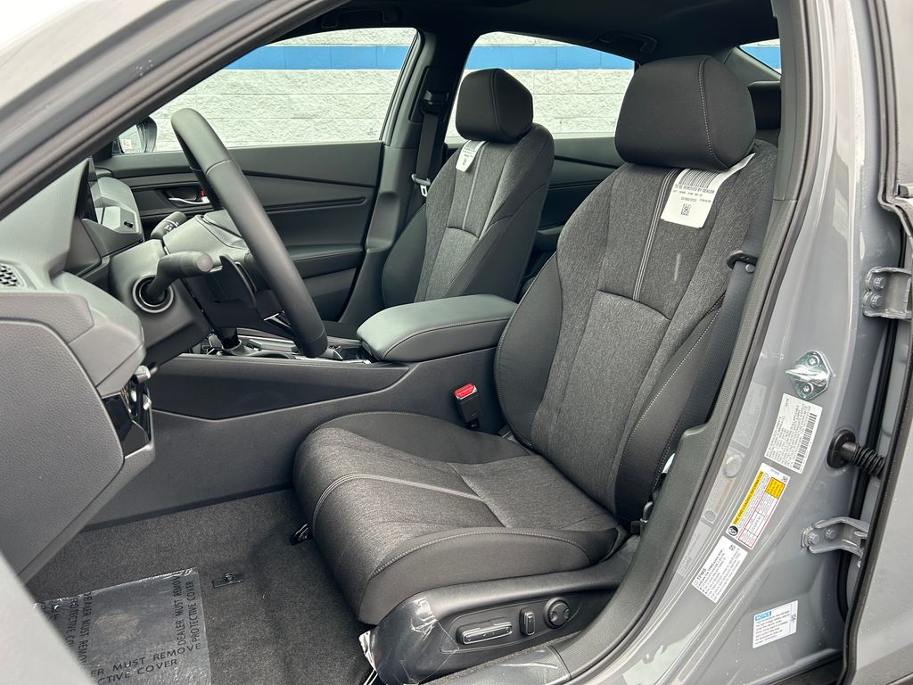 2025 Honda Accord Sport 16