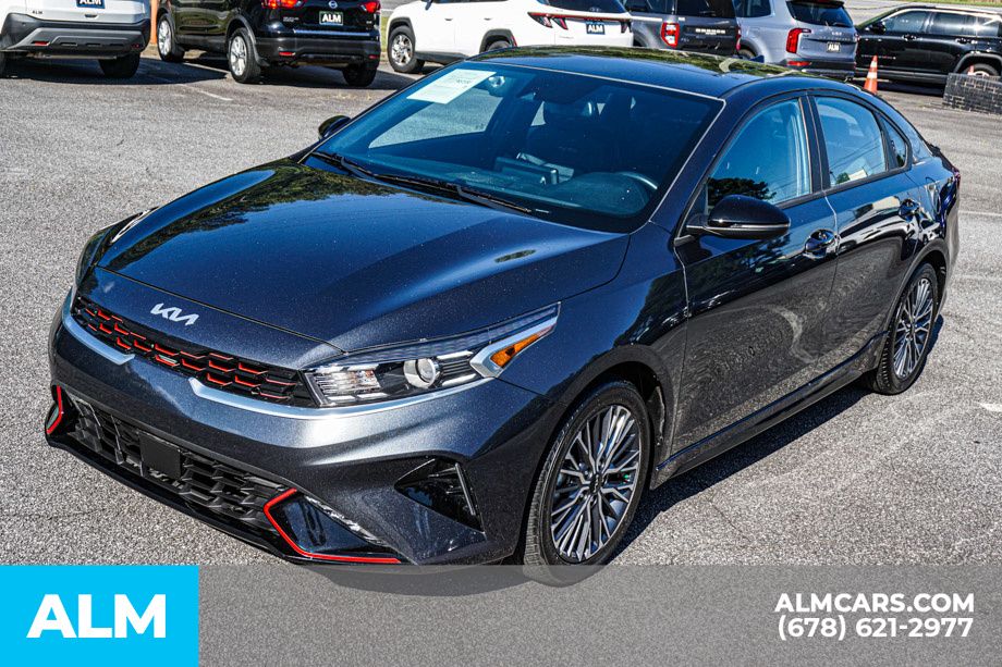 2023 Kia Forte GT-Line photo 9
