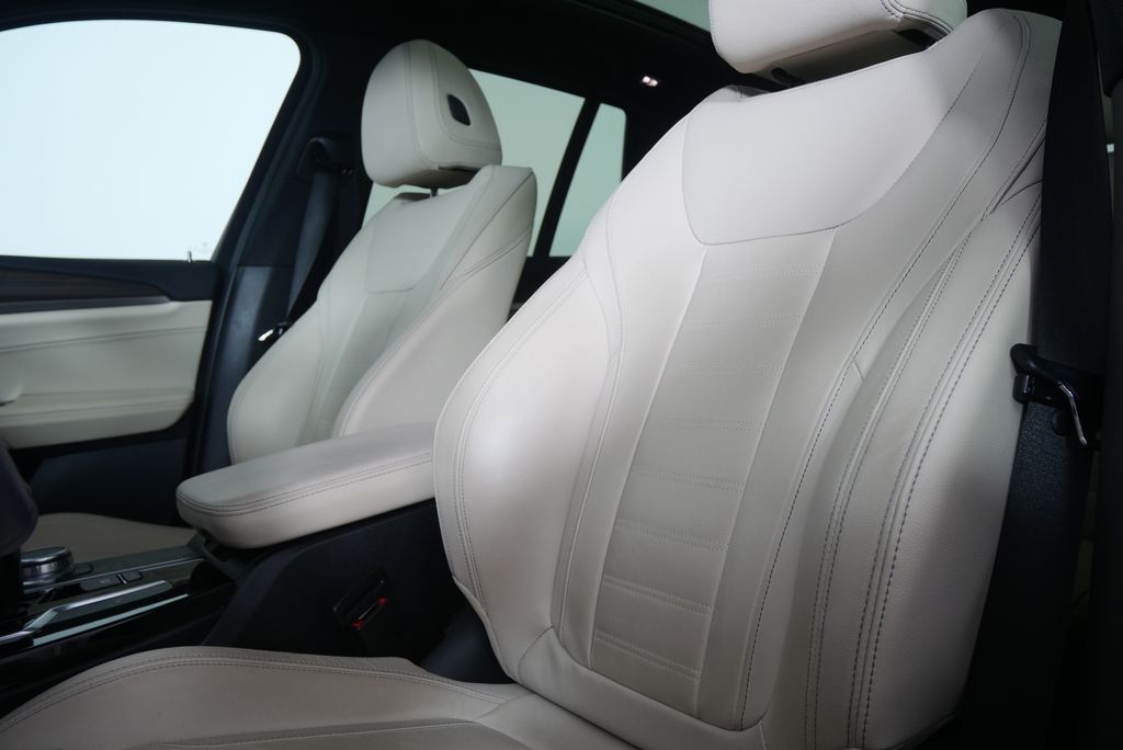 Thumbnail: 2020 BMW X3 - 11