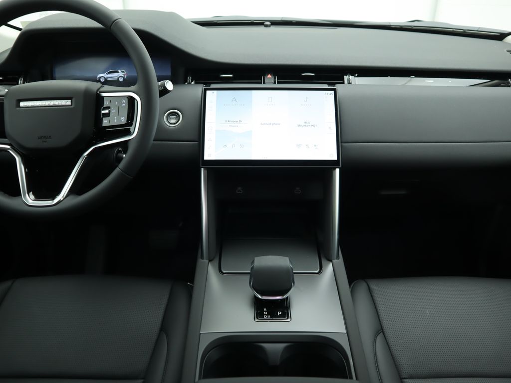 Thumbnail: 2024 Land Rover Discovery Sport - 13