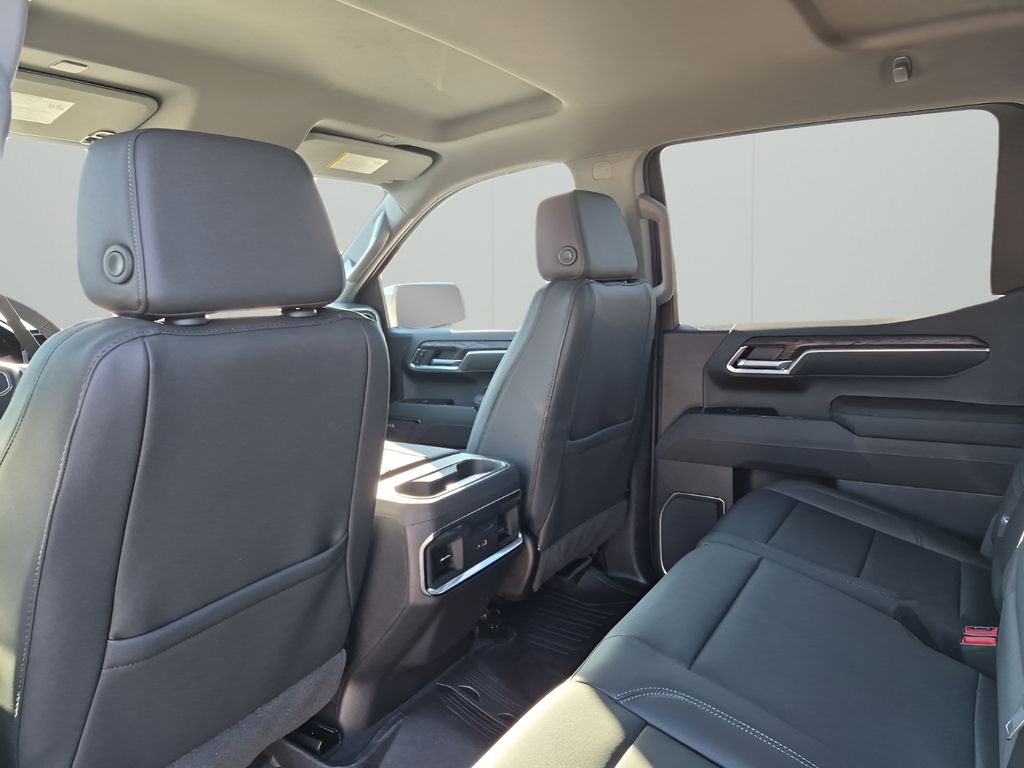 New 2026 White GMC SLT image 18